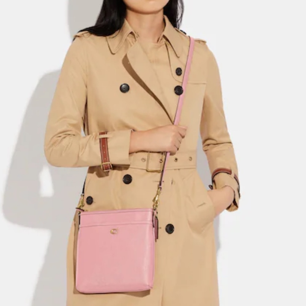 Coach Kitt Messenger Crossbody Bag Brass/Bubblegum